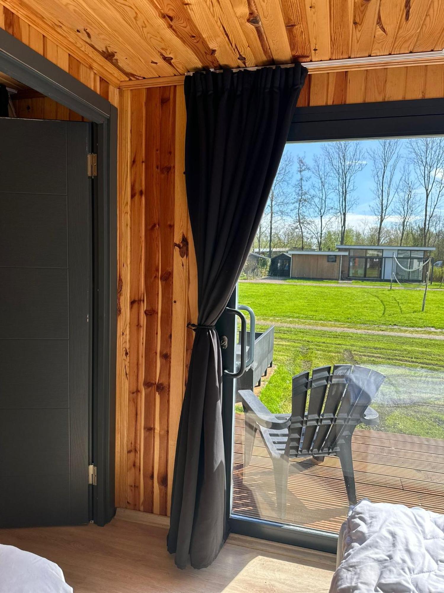 Luxe Tiny House Bij Het Leekstermeer Villa Matsloot Buitenkant foto